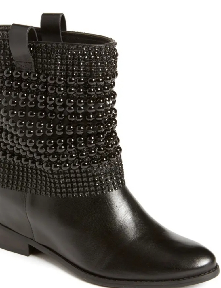 NWT! Schutz "Annik" Boot 5